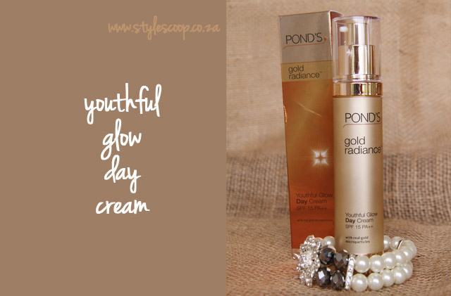 Pond's Gold Radiance - Youthful Glow Day Cream | Review on www.stylescoopmag.com