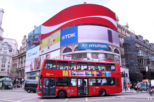 stylescoop-london-bus