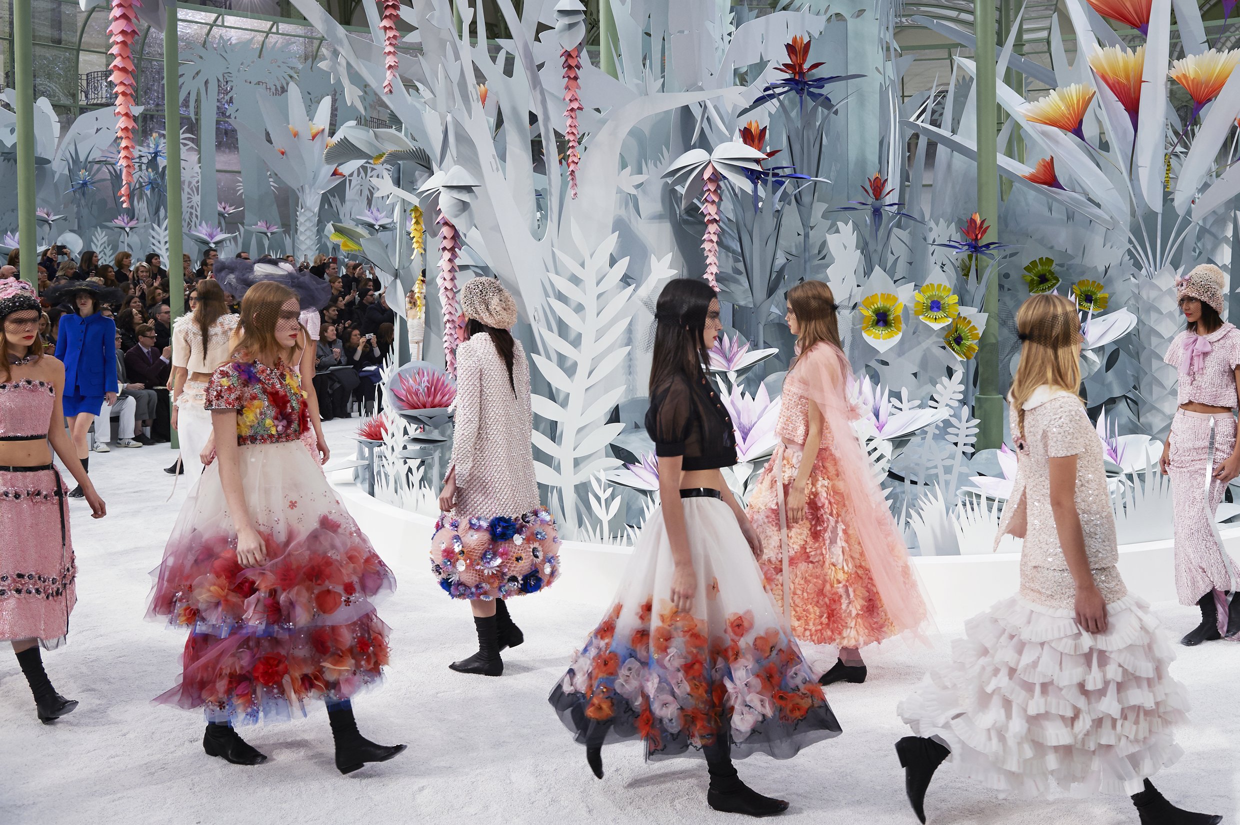 Музыка для дефиле моды. Chanel Spring 2015. Показ мод. Показ одежды. Высокая мода.