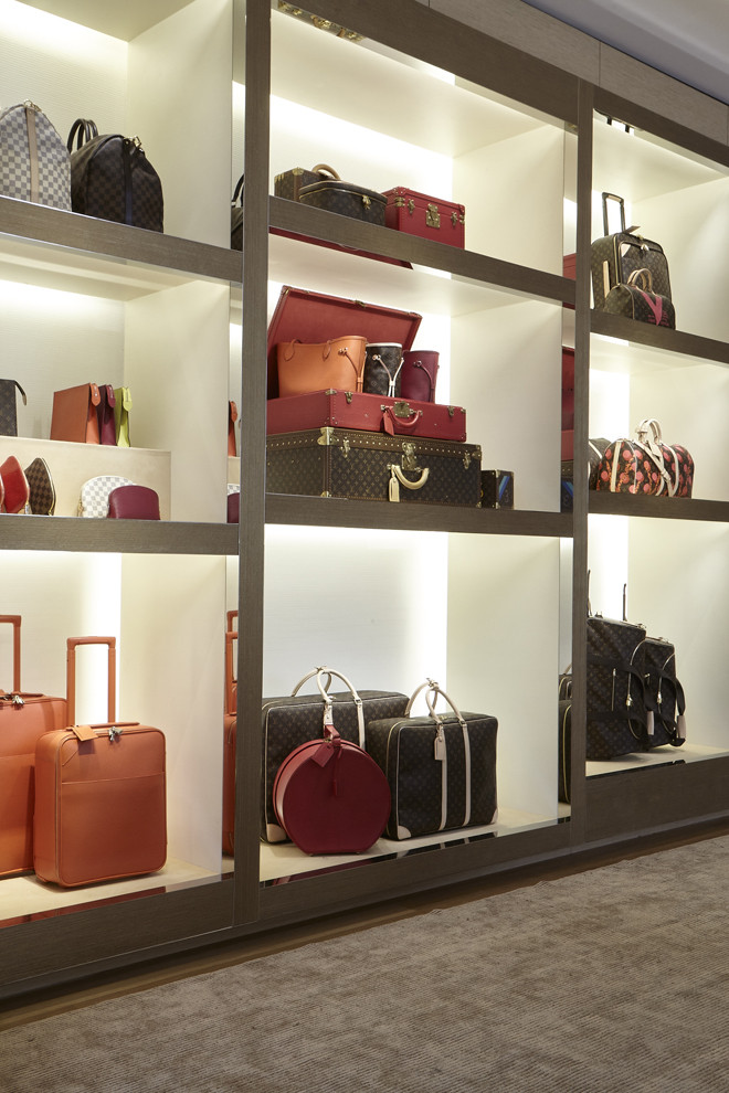 Louis Vuitton's African flagship store Re-Opens in Sandton City - Page ...