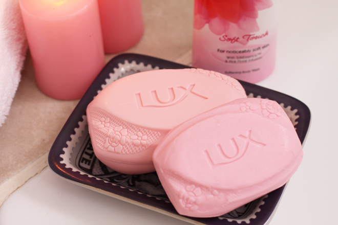 lux-soft-touch-soap-bar