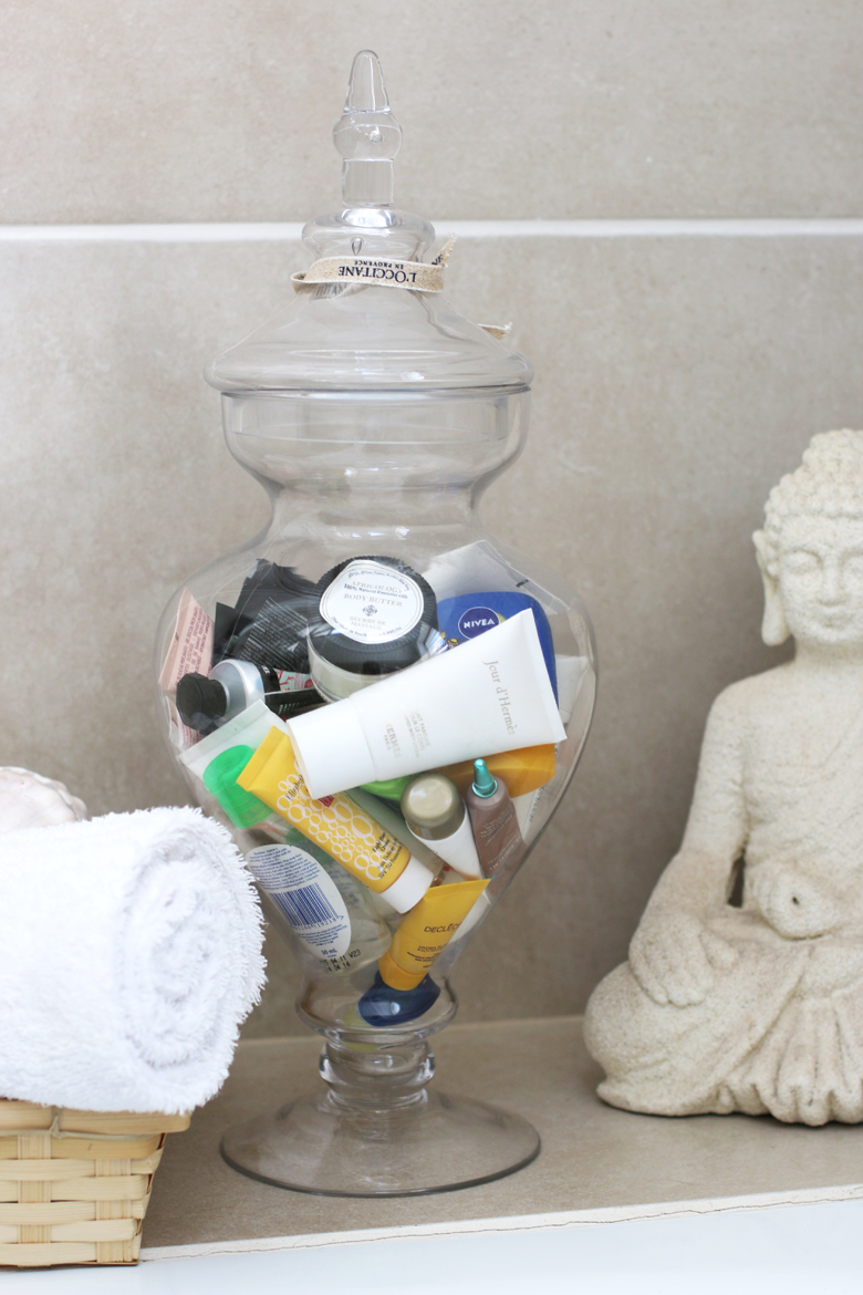 Guest Bathroom Hacks! Tips To Ensure Your Guests Are Cozy